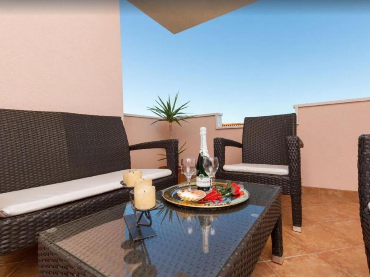 Apartments Villa Golden View Trogir Exterior photo
